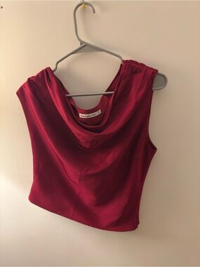 Abercrombie & Fitch Sleeveless Cowl Neck Camisole in Wine